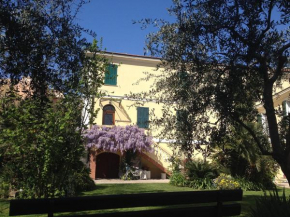 Villa Angelina - Casa Glicine, Vallecrosia